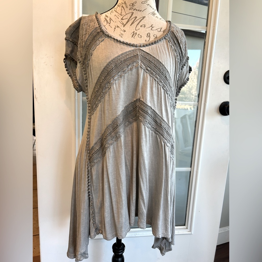 Knox Rose Long Shirt size L
